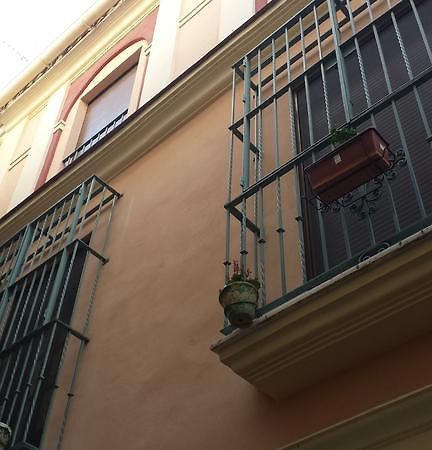 Apartamento San Benito B Sevilla Exterior foto