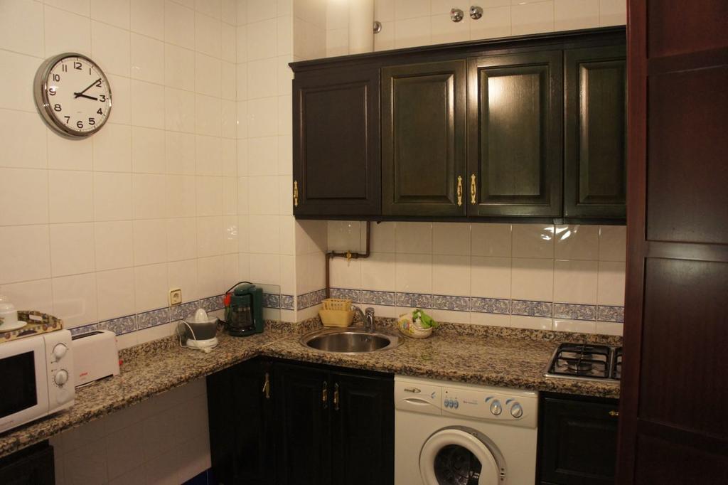 Apartamento San Benito B Sevilla Exterior foto